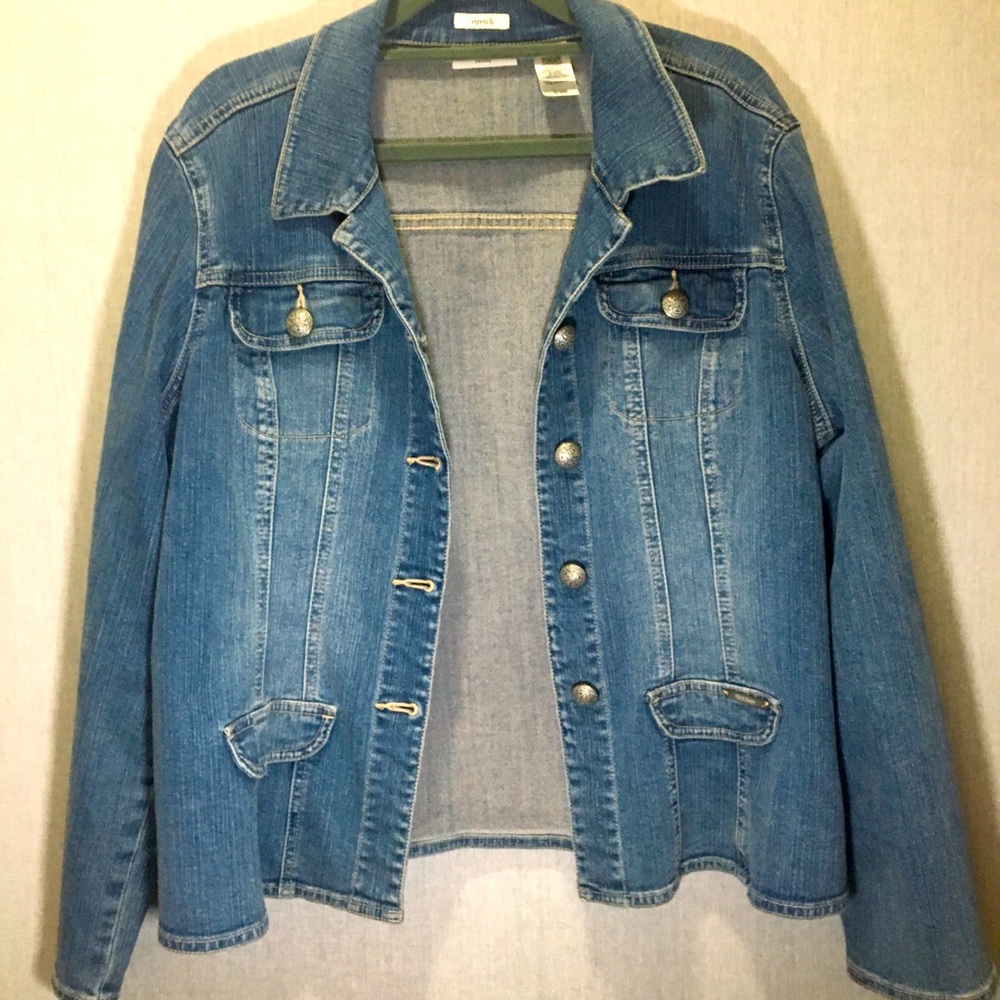 COPY - Liz & Co. distressed stretch denim jacket